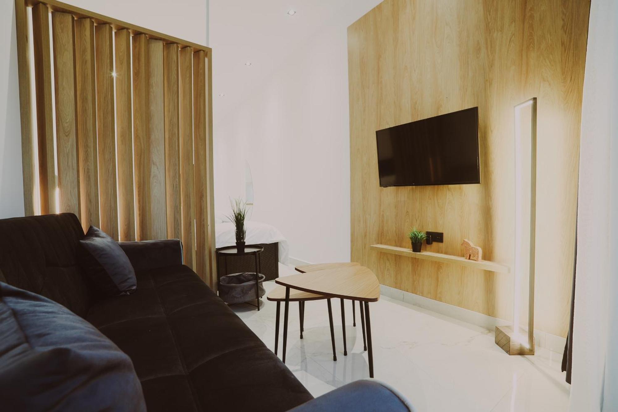 Fenias Luxury Studios Kallithea  Εξωτερικό φωτογραφία